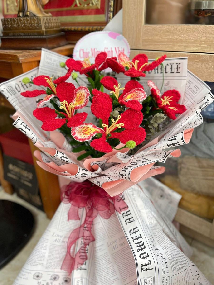 Hoa phượng móc thủ công